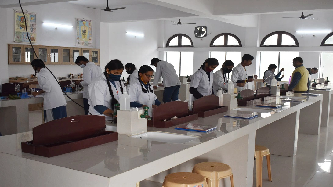 bilology Lab equipment